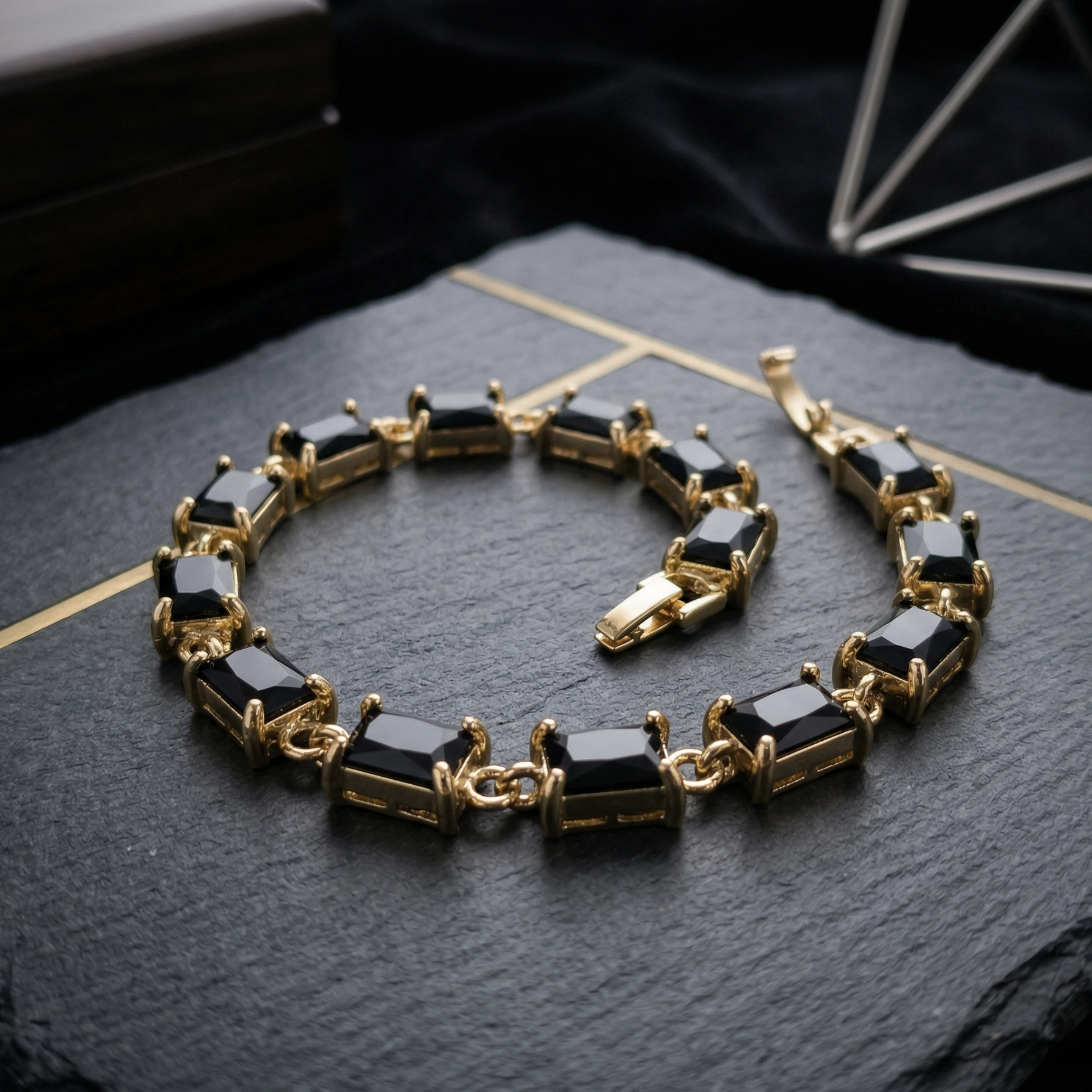 CBR-016 Every Chain A Statement