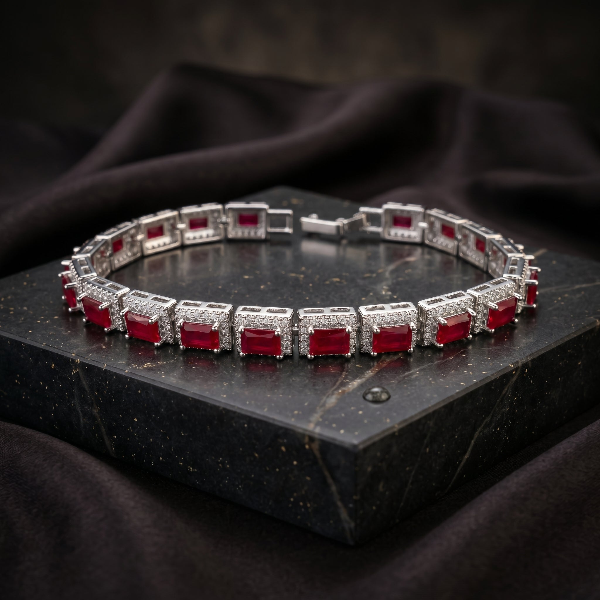 CBR-019 Red Fire Endless Glow