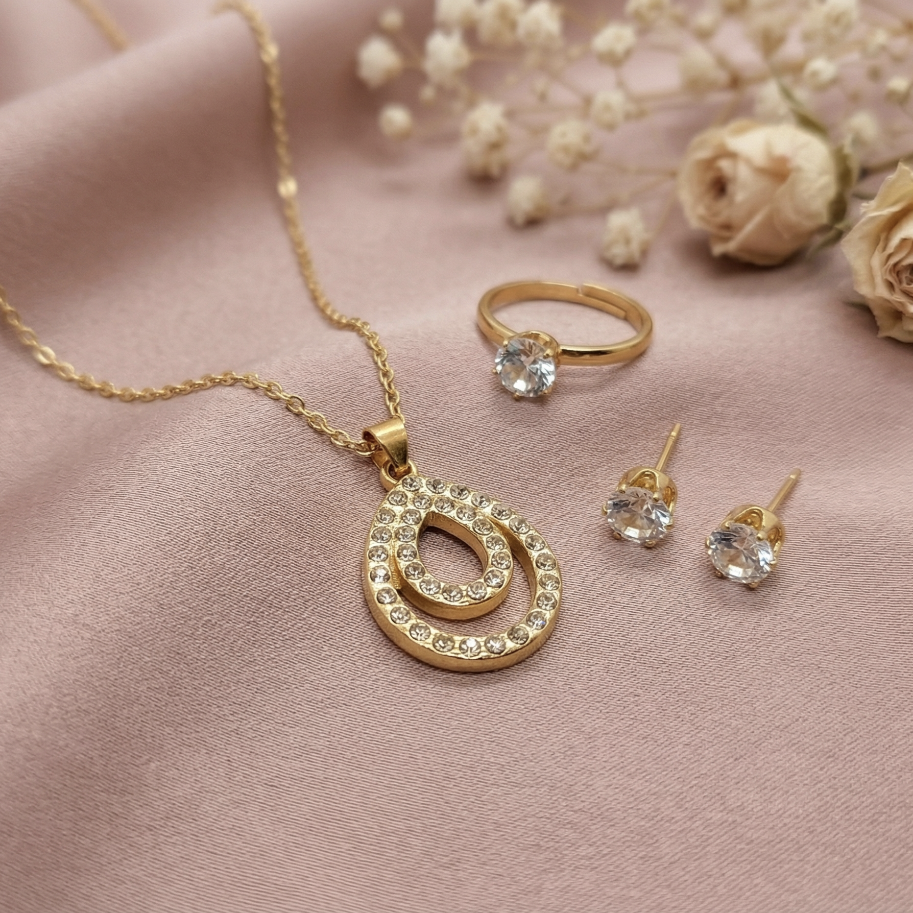 PS-018 Little Details Big Charm