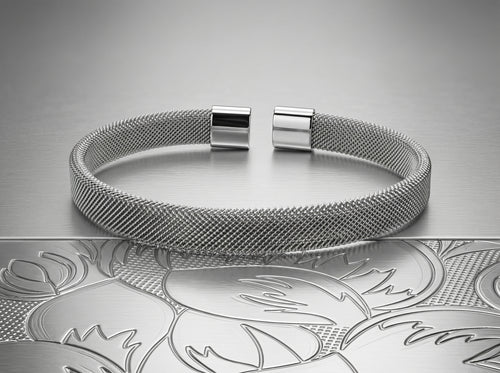 BR-001 This Bracelet Completes Look