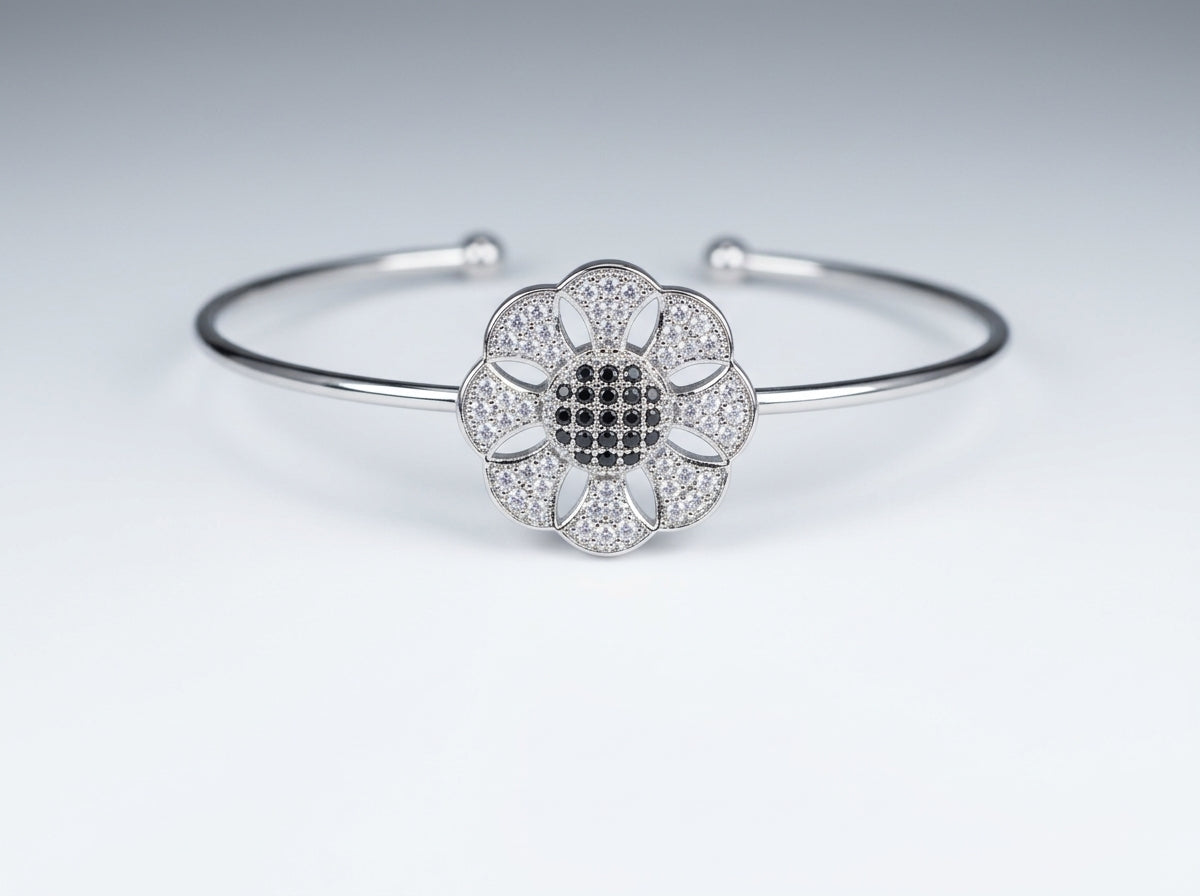BR-008 Daisy Flower Bracelet