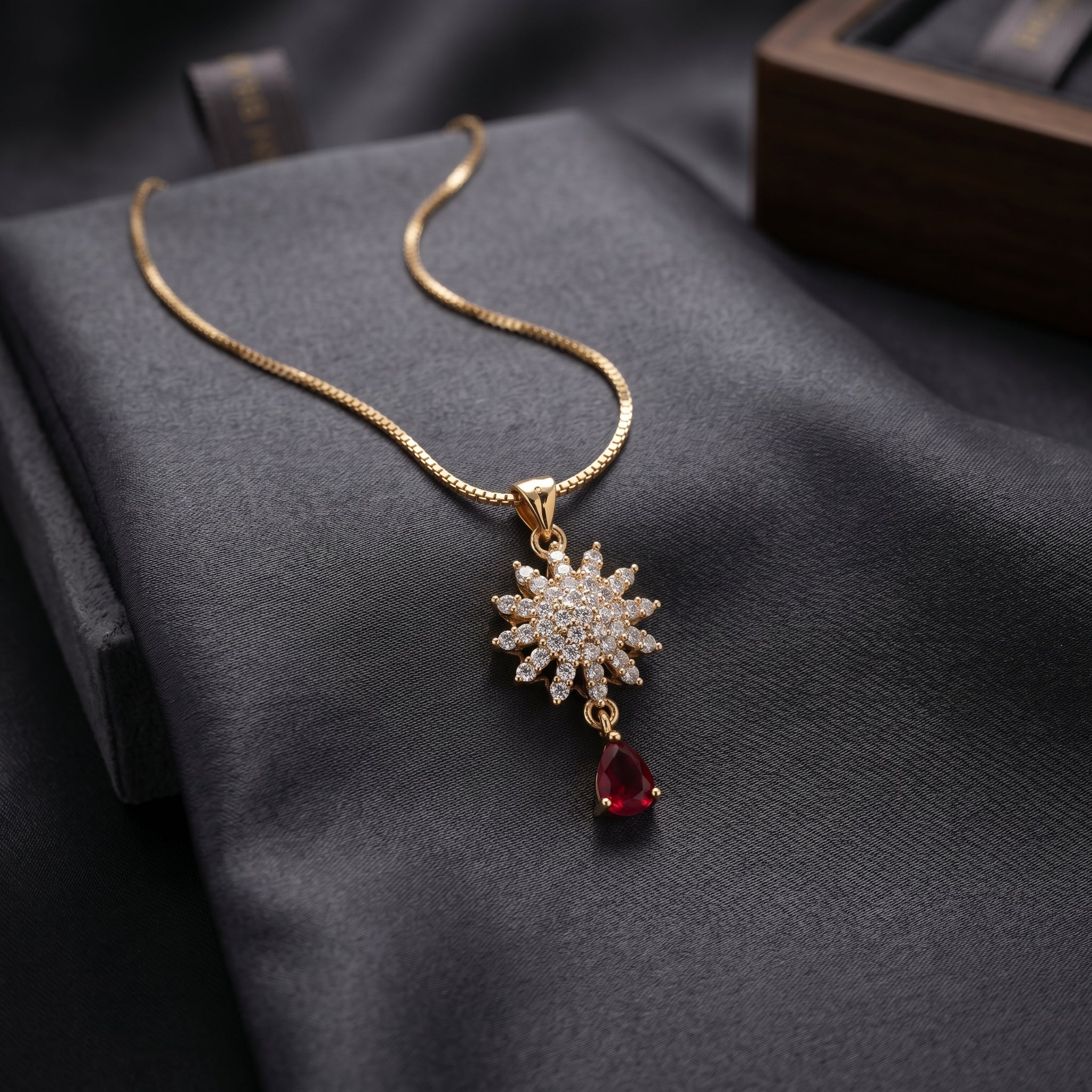 PC-007 Let Your Pendent Shine