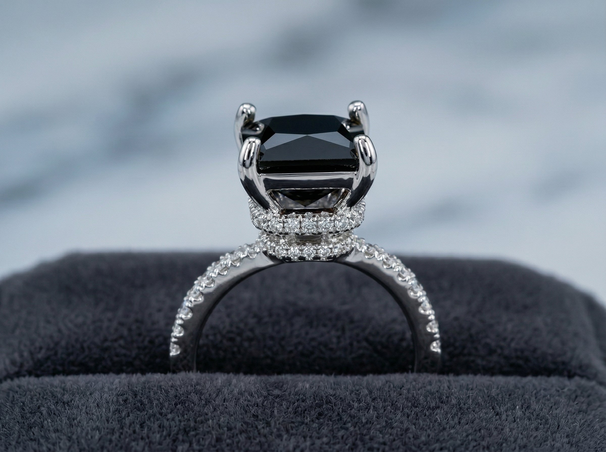 RG-041 Square Is The New Statement