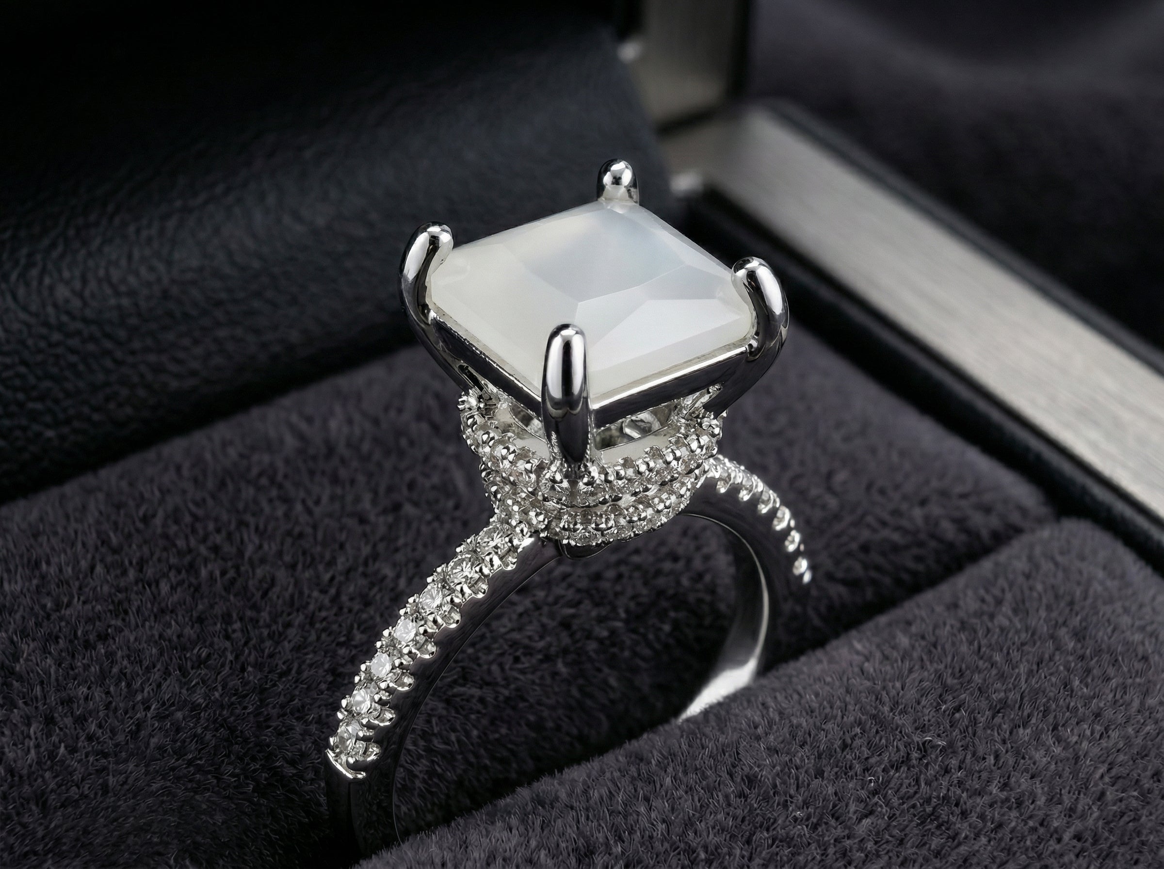 RG-043 Luxury Look Without The Luxury Price